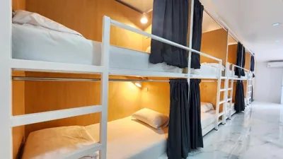 Airhub Hostel Phuket Airport – Fotos 10
